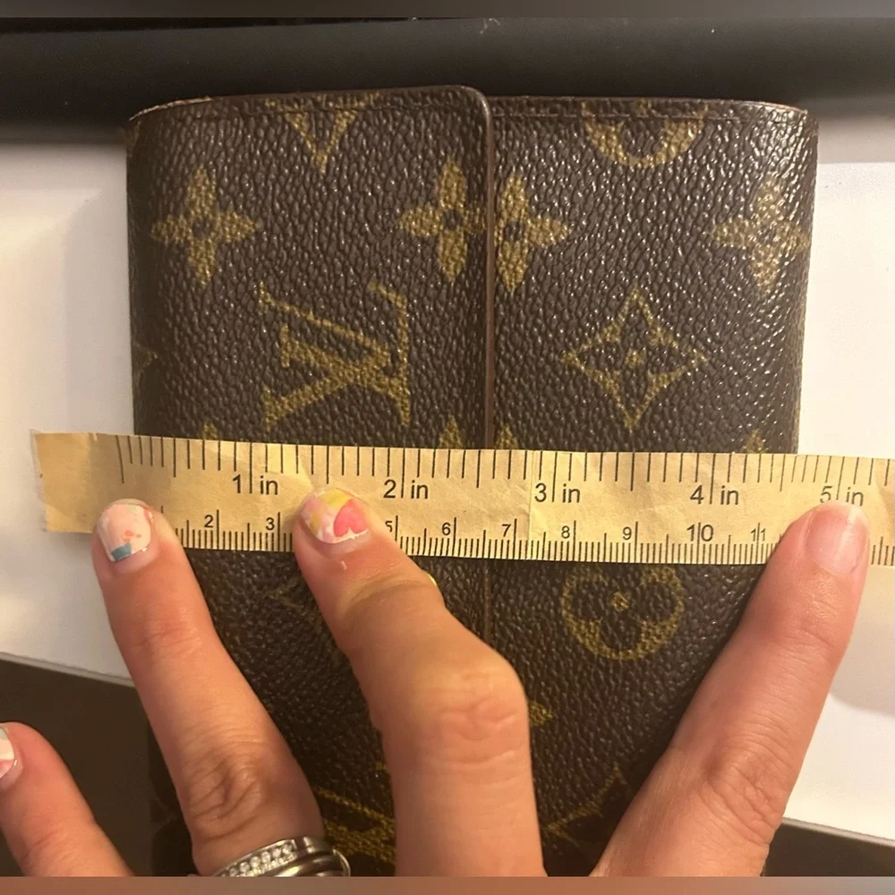 Authentic LV Wallet